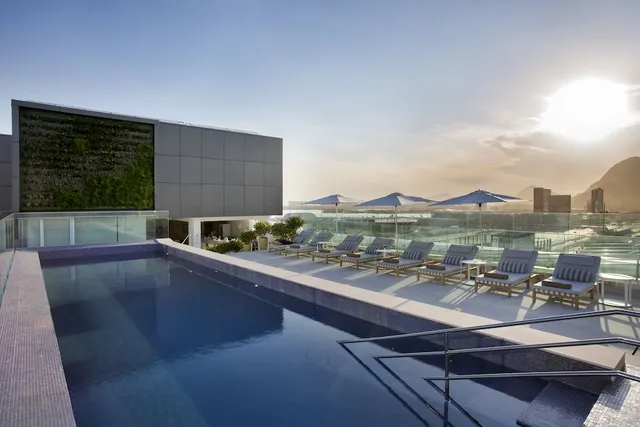 Venit + Mio Barra Hotel