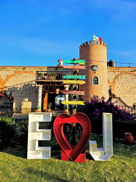 Hotel Hacienda Los Dolores (restaurante, spa & globos aerostáticos)