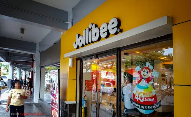 Jollibee - Puregold Arvo