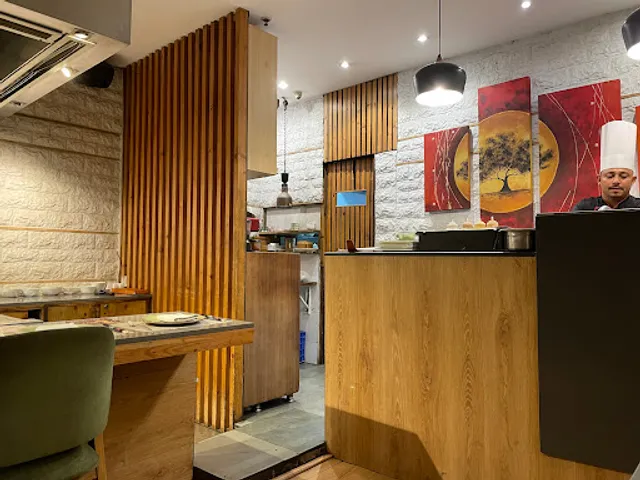 Hibachi: kitchen &Bar