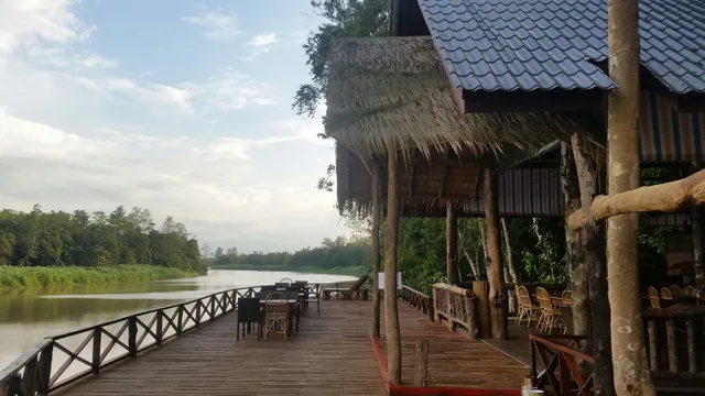 Borneo Natural Sukau Bilit Resort