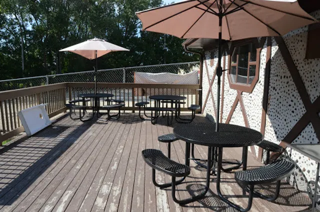 Rally Time Sports Bar &Grill