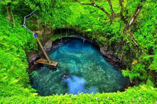 To-Sua Ocean Trench™️