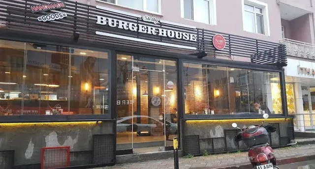 Shelby Burger House