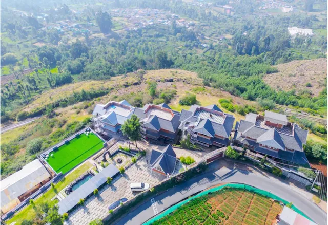 Kanavu Valley View Resort