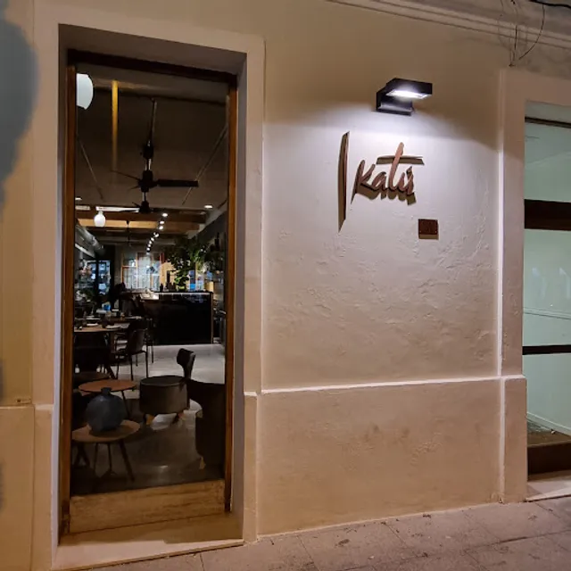 Katú By Smoix Restaurant