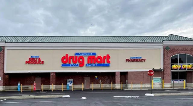 Discount Drug Mart - Norwalk Deli