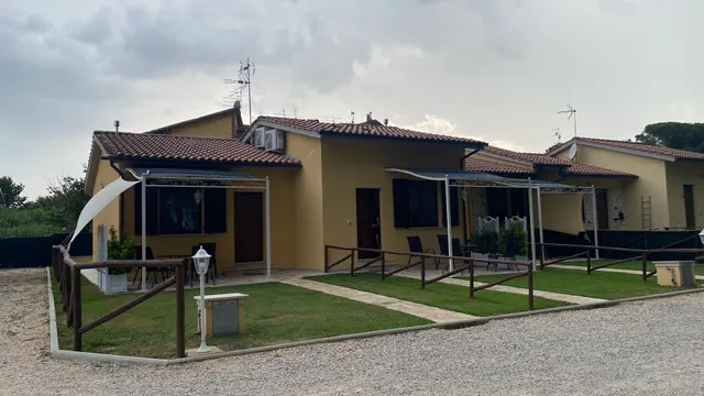 I See Lake - Holiday Home