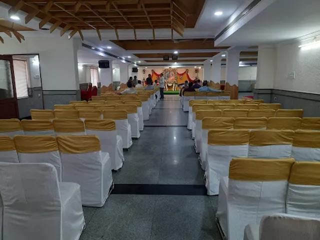 Hotel Brundavan Pride Restaurant and Bar