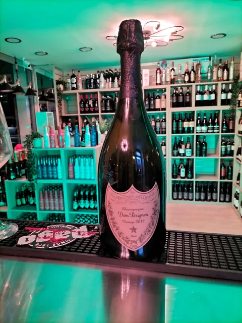 LEVEL BALDUINA -American cocktail Bar