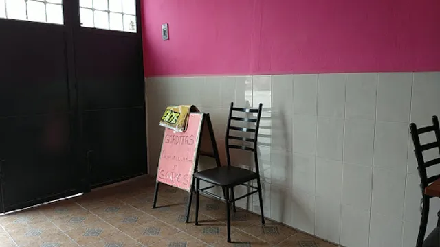 Gorditas Y Quesadillas Doña Mary