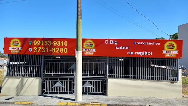 Maxi Lanches