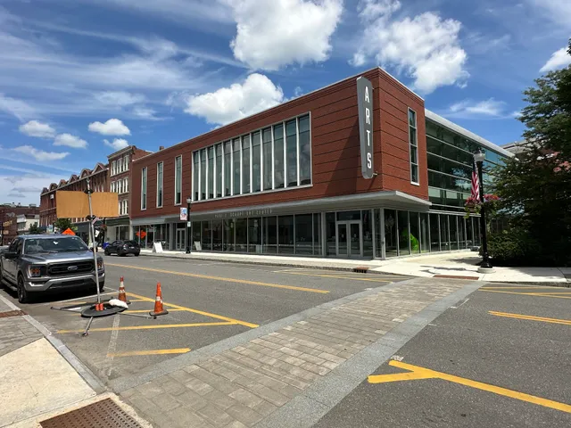 Paul J. Schupf Art Center