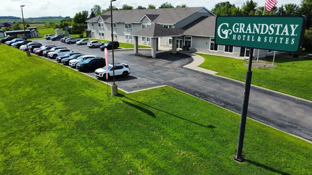 GrandStay Hotel & Suites Waseca