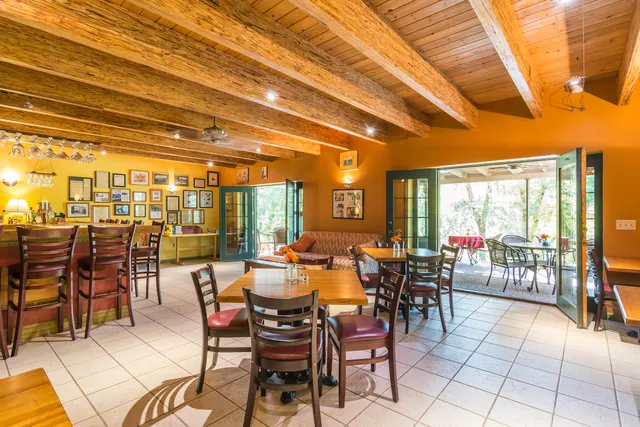 Elk River Hotel & Cafe by GlampOut Resorts