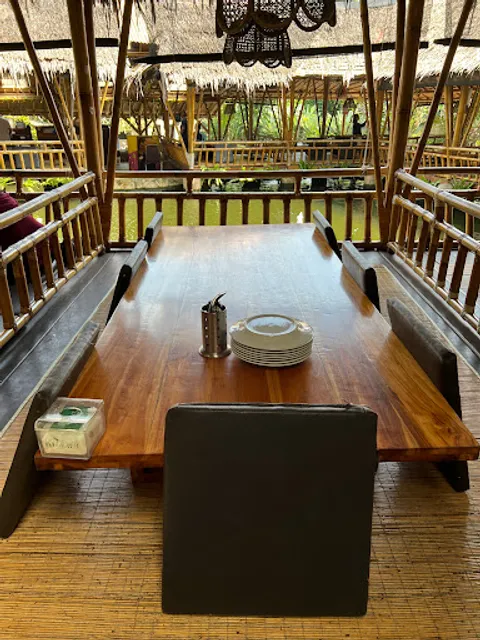 Gurih 7 Bogor Indonesia