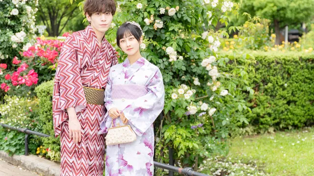 VASARA Kimono Rental Kanazawa Kenrokuen Store