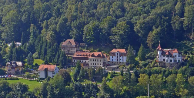 Felsengrund & Friedensburg Gästehäuser GmbH