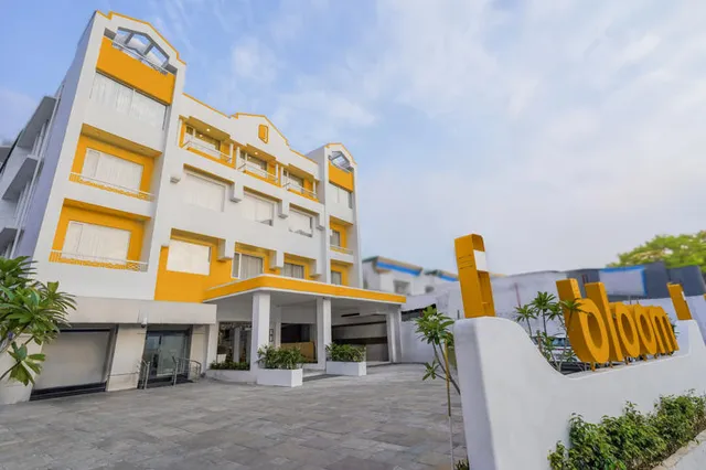 Bloom Hotel - Katra