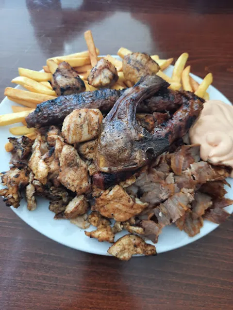 Aux Grillades De La Place