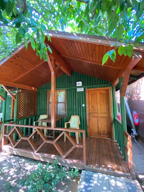 Rose Bed & Breakfast