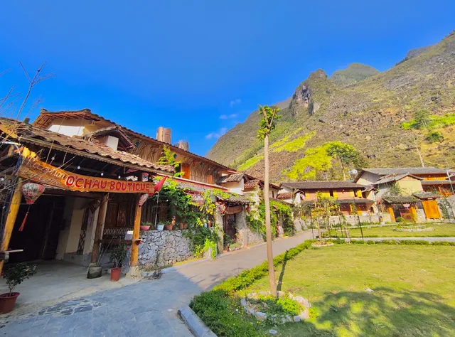 O'Chau Meo Vac Homestay & Restaurant