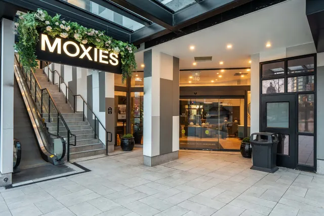 Sandman Hotel Vancouver Downtown