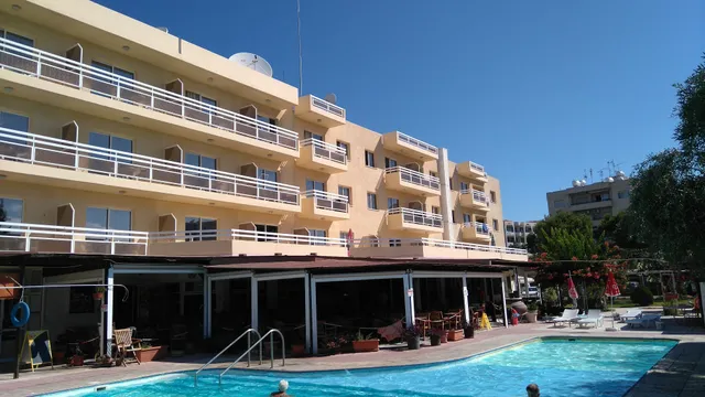 Sunquest Gardens Holiday Resort