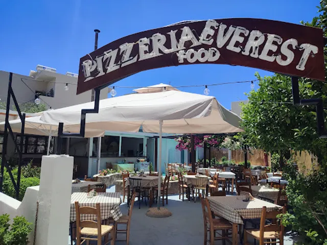 Everest Food Grillhouse