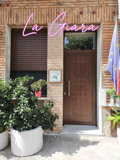 TWENTY MILES Apartments