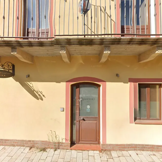 Mandanici Borgo Marsalini