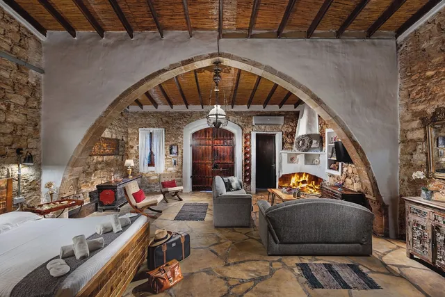 Oinoessa Traditional Boutique Guest Houses Lofou