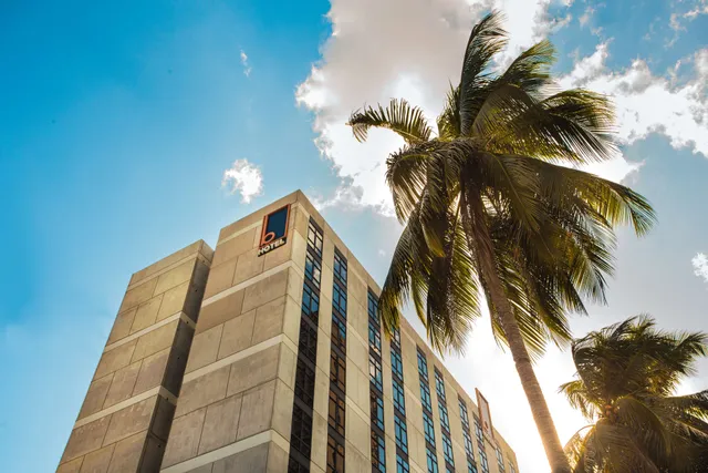 The B Hotel Quezon City