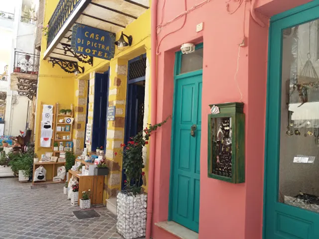 Argo Cafe Tavern Old Town