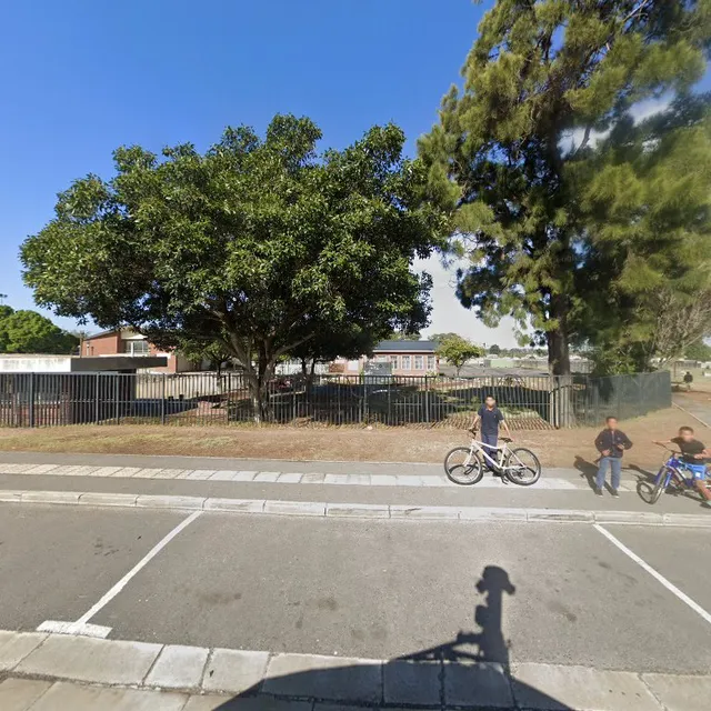 Bellville South Public Library