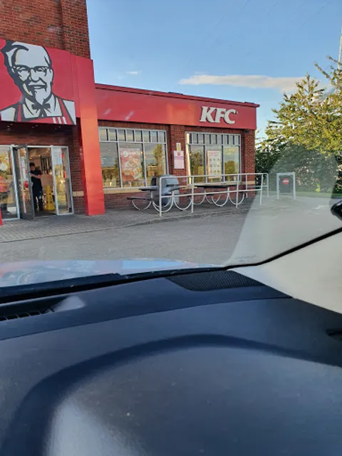 KFC Wellingborough - Turnells Mill Lane