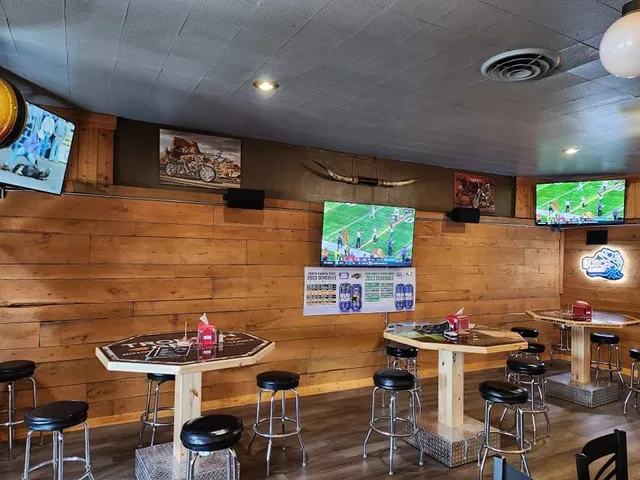 Till House Saloon and Grill