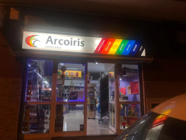 Arcoiris (Papelería & Librería)