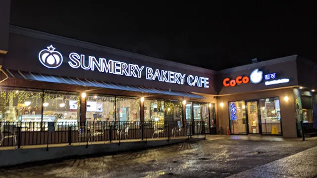 CoCo Fresh Tea & Juice