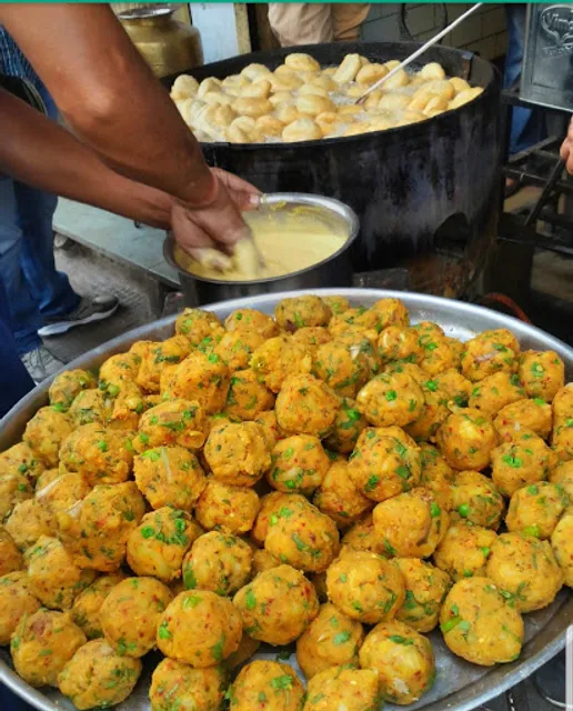 Paliwal Mishthan Bhandar