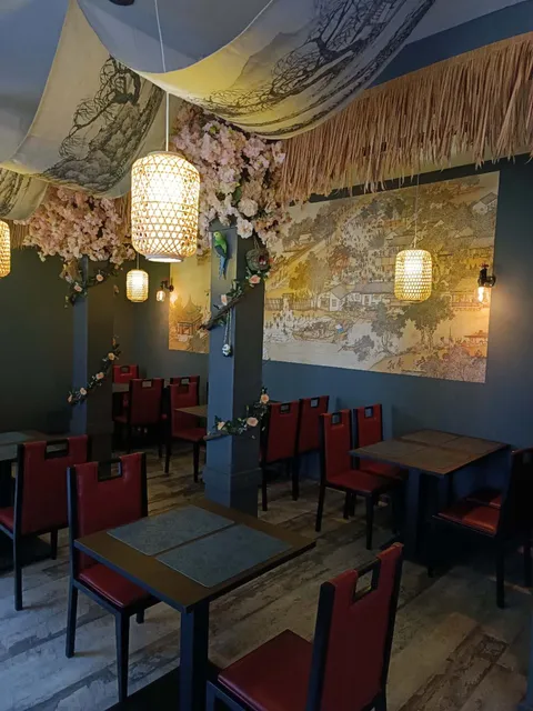 KUMO Ramen&Sushi Restaurant