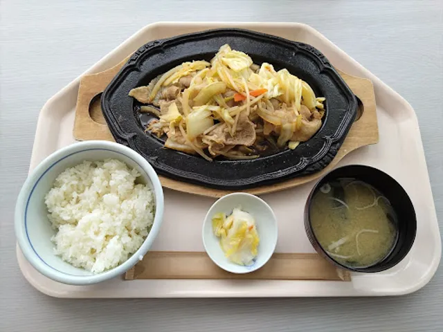 レストラン アルペ