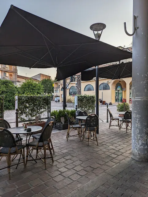 Oscar Wilde pub restaurant