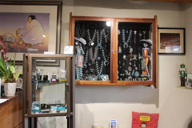 Larry Martinez Jeweler