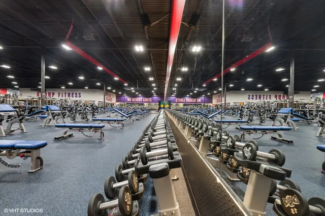 Crunch Fitness - Plano