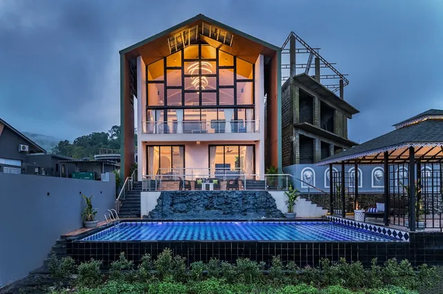 SaffronStays Salcette by the Lake - 6 BDR Villa in Igatpuri