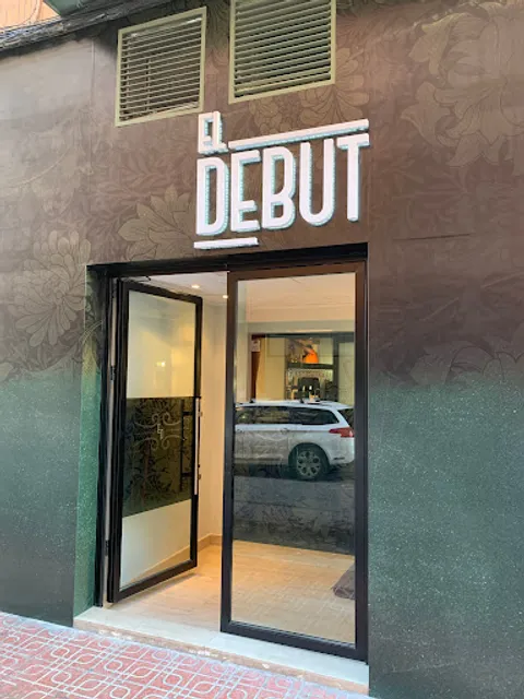 El Debut