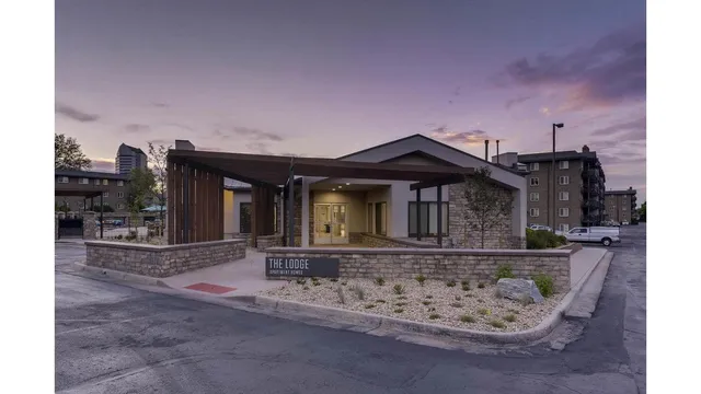 The Lodge Apartment Homes