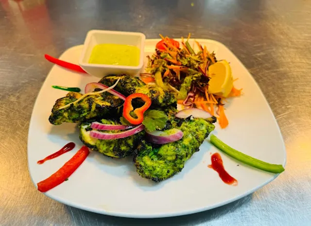 The Everest Inn Larkhall