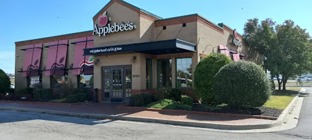 Applebee's Grill + Bar